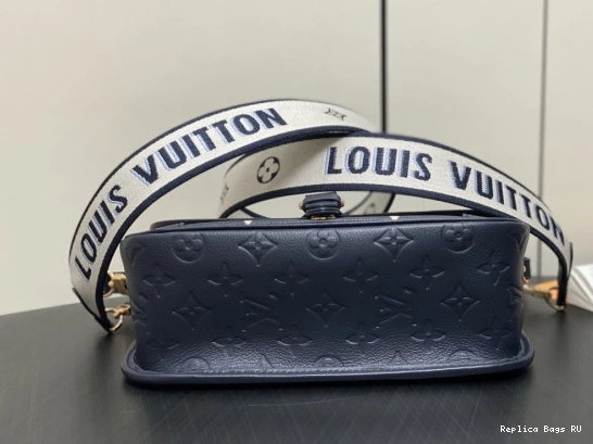 Cheap LOUIS VUITTON Nano CM Diane-24*15*9 0811